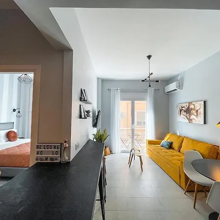 Luxury Close To Metro & Akropolis- Cielo Homes Athens